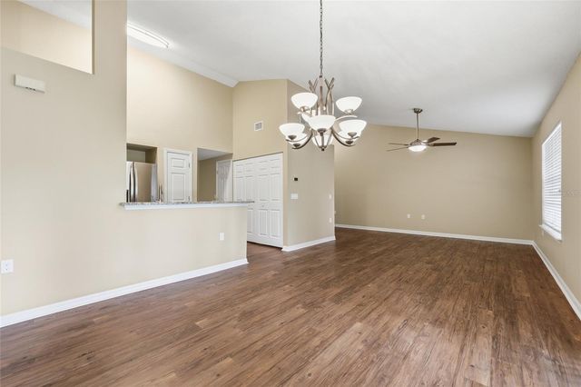 10000 SW 52ND AVENUE 6, Gainesville, FL 32608