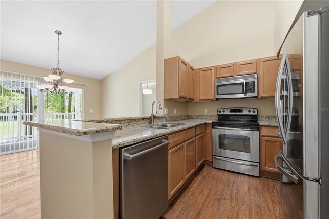 10000 SW 52ND AVENUE 6, Gainesville, FL 32608