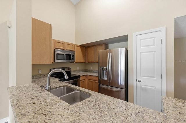 10000 SW 52ND AVENUE 6, Gainesville, FL 32608