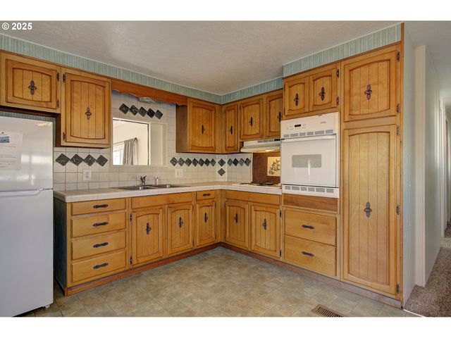 15509 Se MILL PLAIN Blvd, Vancouver, WA 98684