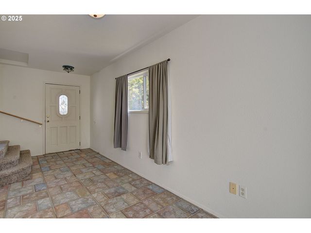 15509 Se MILL PLAIN Blvd, Vancouver, WA 98684