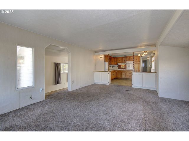 15509 Se MILL PLAIN Blvd, Vancouver, WA 98684