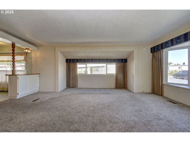 15509 Se MILL PLAIN Blvd, Vancouver, WA 98684