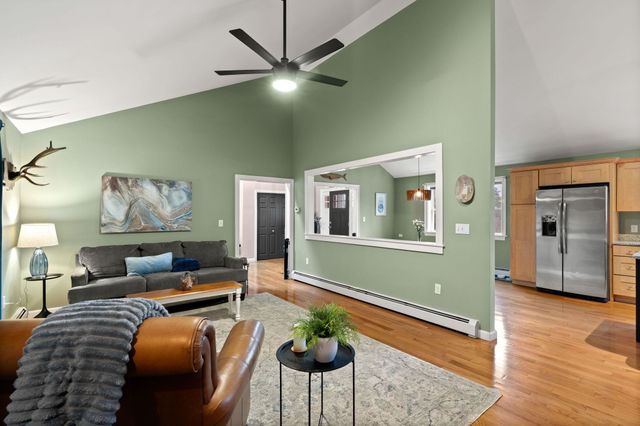 2 Riverwoods Drive, Exeter, NH 03833