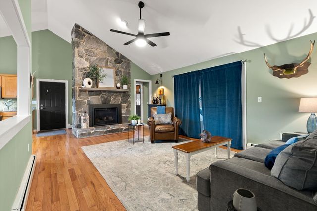 2 Riverwoods Drive, Exeter, NH 03833