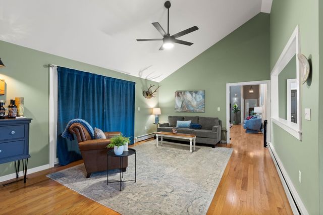 2 Riverwoods Drive, Exeter, NH 03833