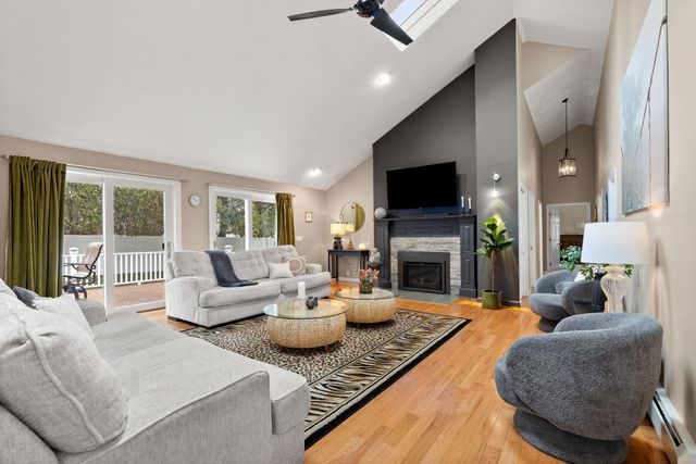 2 Riverwoods Drive, Exeter, NH 03833