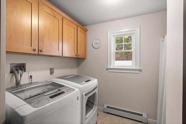 2 Riverwoods Drive, Exeter, NH 03833