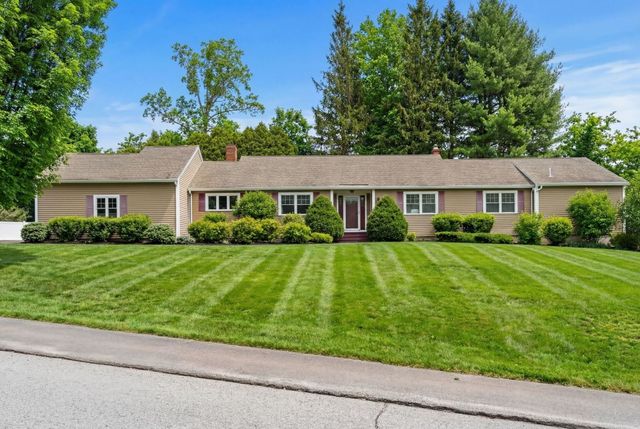 2 Riverwoods Drive, Exeter, NH 03833