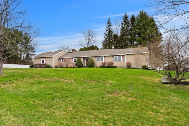 2 Riverwoods Drive, Exeter, NH 03833
