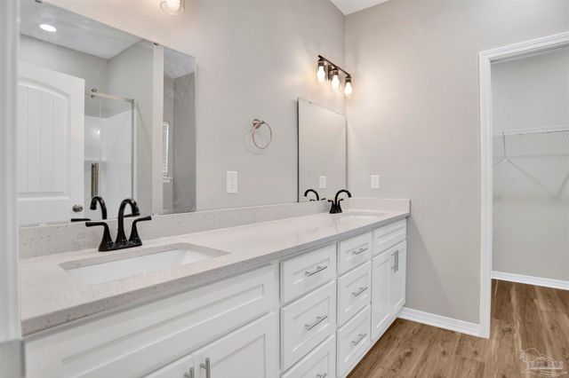 3018 Berwick St, Pensacola, FL 32503