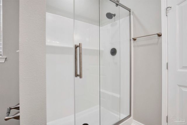 3018 Berwick St, Pensacola, FL 32503