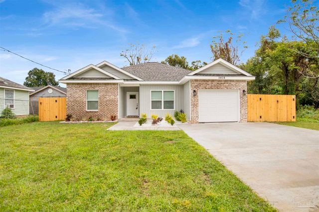 3018 Berwick St, Pensacola, FL 32503