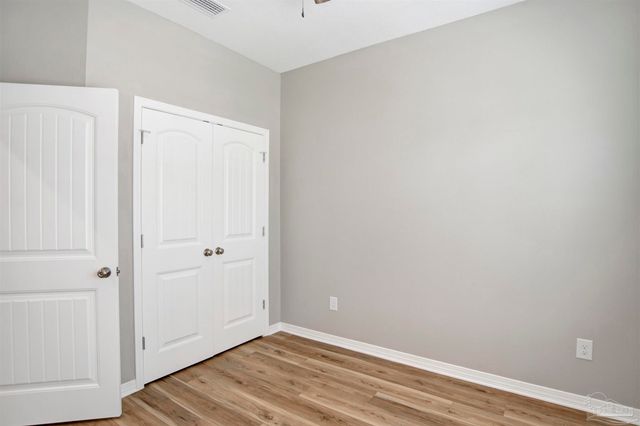 3018 Berwick St, Pensacola, FL 32503