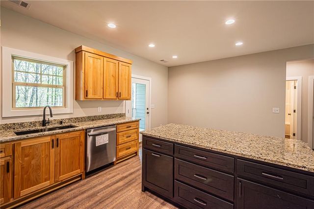 135 Rocky Branch Drive, Murrayville, GA 30564