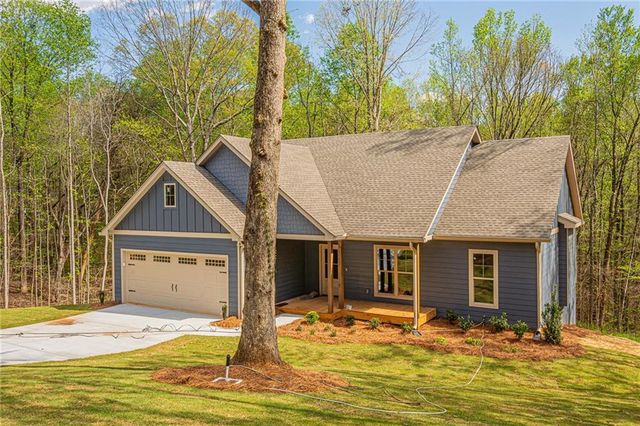 135 Rocky Branch Drive, Murrayville, GA 30564