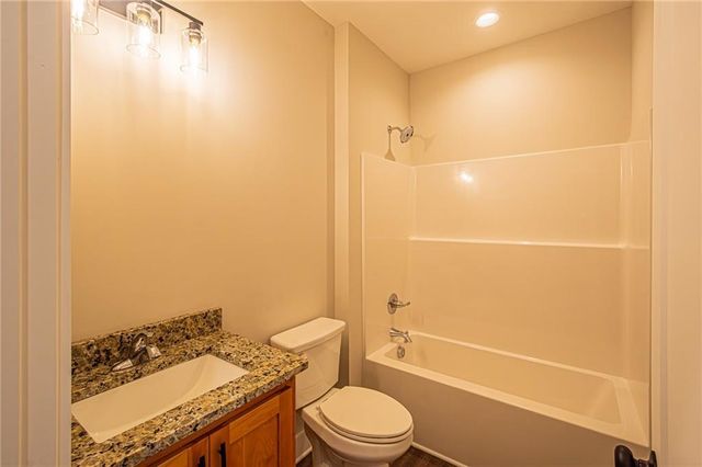 135 Rocky Branch Drive, Murrayville, GA 30564