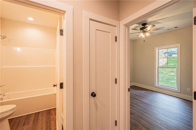 135 Rocky Branch Drive, Murrayville, GA 30564