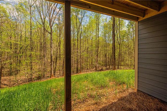 135 Rocky Branch Drive, Murrayville, GA 30564