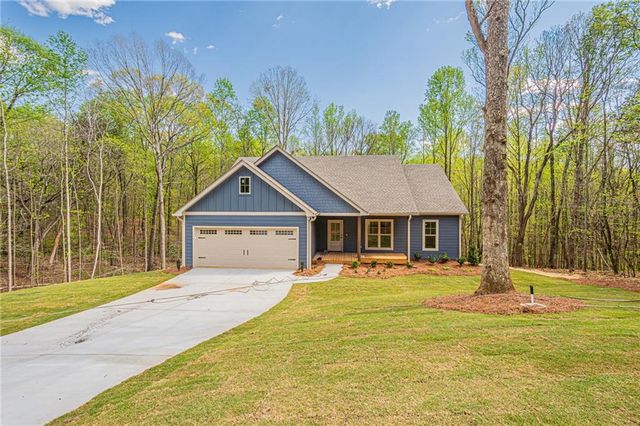 135 Rocky Branch Drive, Murrayville, GA 30564