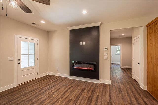 135 Rocky Branch Drive, Murrayville, GA 30564