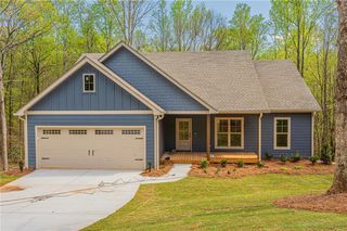 135 Rocky Branch Drive, Murrayville, GA 30564