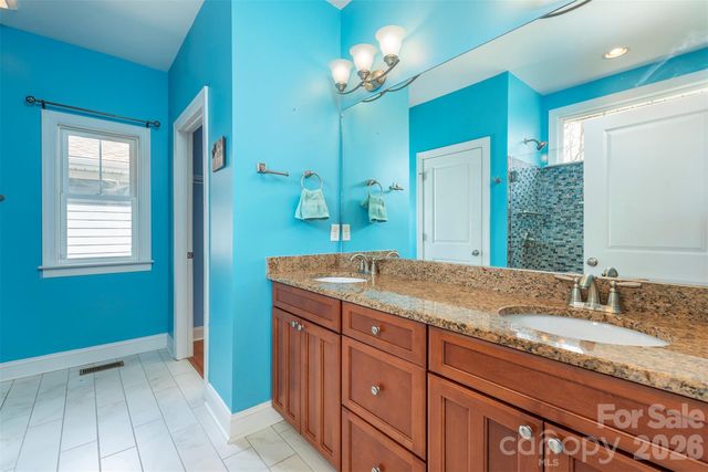 67 Little Fox Lane, Fletcher, NC 28732