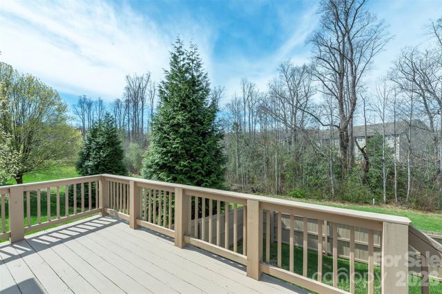 67 Little Fox Lane, Fletcher, NC 28732