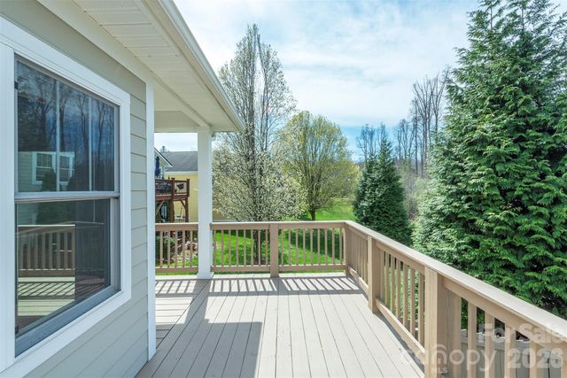 67 Little Fox Lane, Fletcher, NC 28732