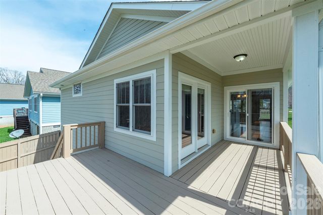 67 Little Fox Lane, Fletcher, NC 28732