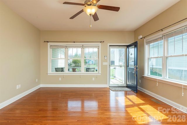 67 Little Fox Lane, Fletcher, NC 28732