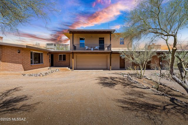 6891 N Camino Verde, Tucson, AZ 85743