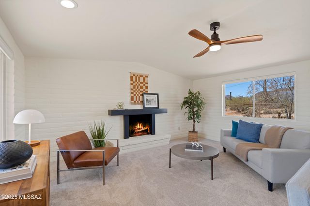 6891 N Camino Verde, Tucson, AZ 85743