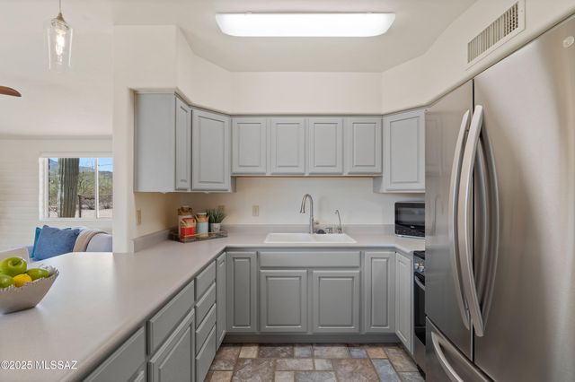 6891 N Camino Verde, Tucson, AZ 85743