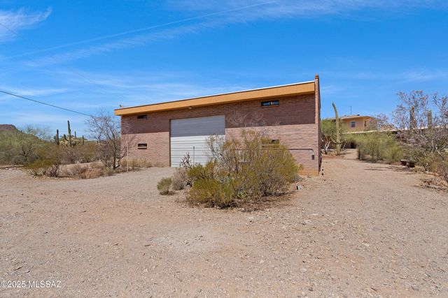 6891 N Camino Verde, Tucson, AZ 85743