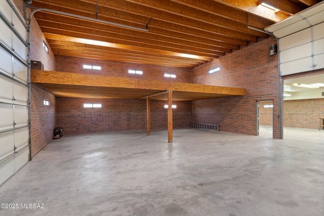 6891 N Camino Verde, Tucson, AZ 85743