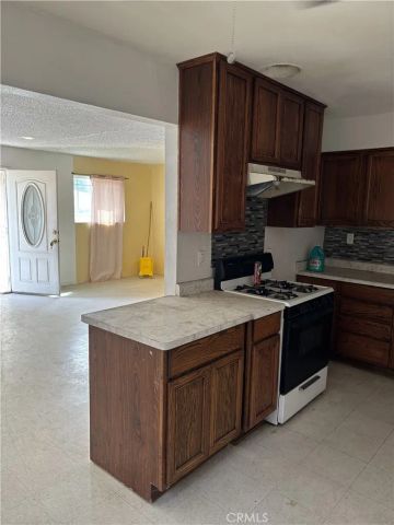 1894 Wallace Court, San Bernardino, CA 92408