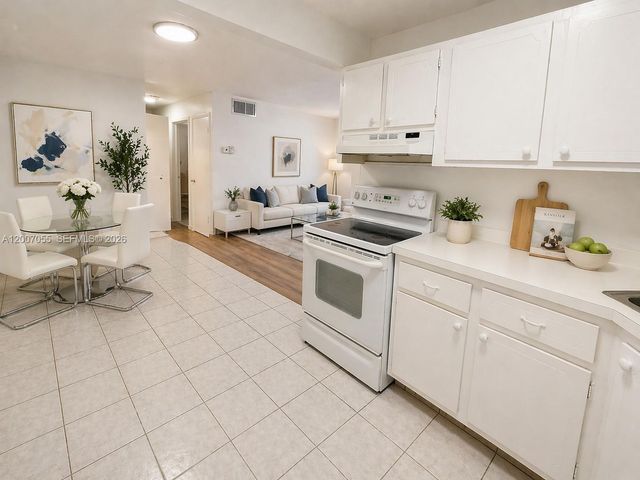 1747 Rodman St 308, Hollywood, FL 33020