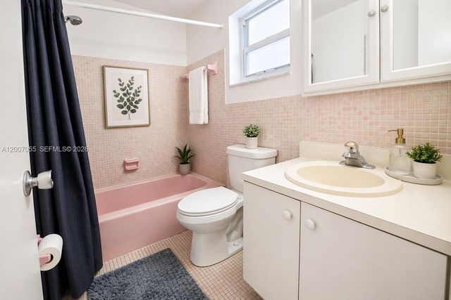 1747 Rodman St 308, Hollywood, FL 33020