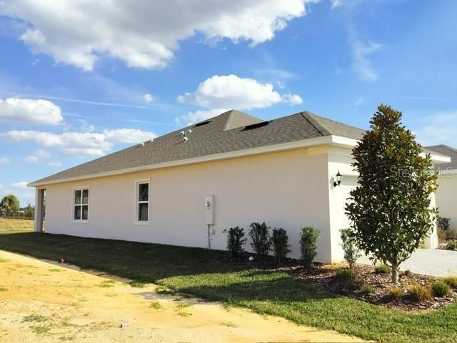 2258 LEELA CIRCLE, Tavares, FL 32778