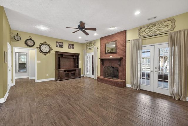 346 Carnation Drive, Social Circle, GA 30025