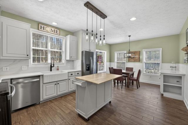 346 Carnation Drive, Social Circle, GA 30025