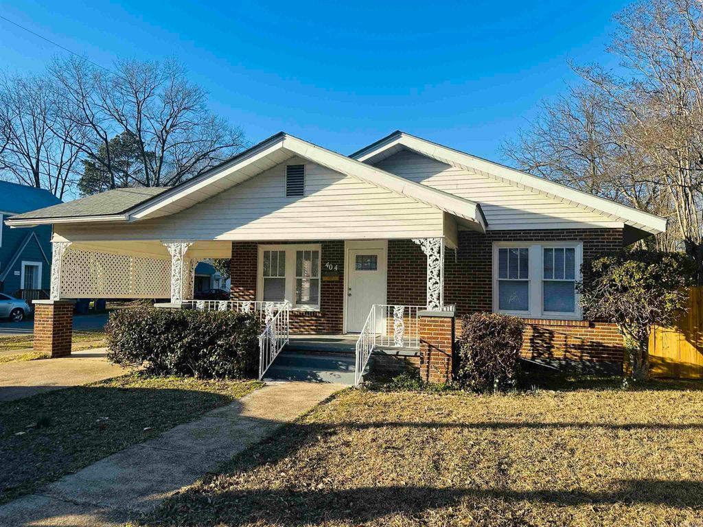 404 McHenry Street, Malvern, AR 72104