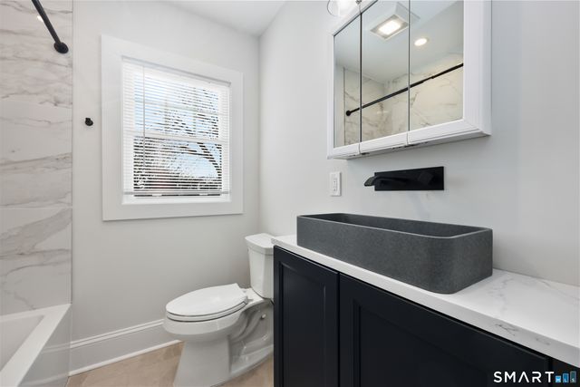 60 Walter Avenue, Norwalk, CT 06851