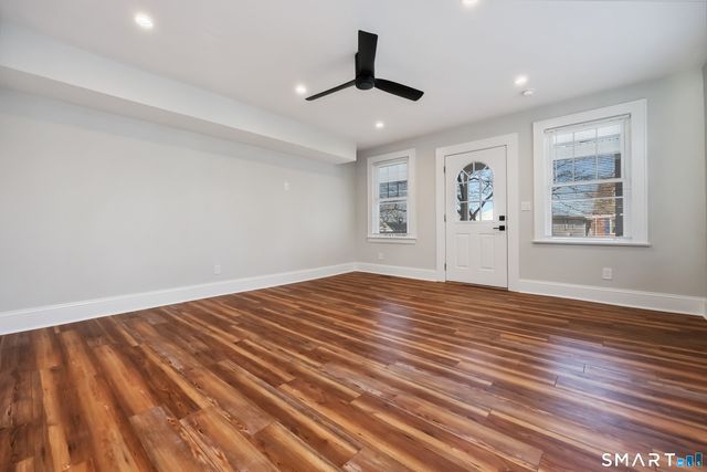 60 Walter Avenue, Norwalk, CT 06851