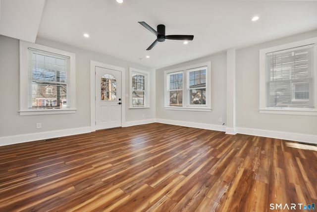 60 Walter Avenue, Norwalk, CT 06851