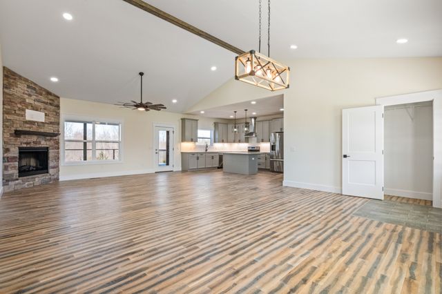 9345 Fox Hill Rd, Baxter, TN 38544