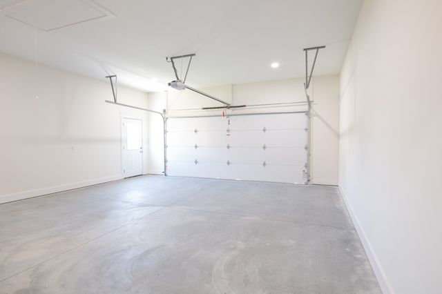 9345 Fox Hill Rd, Baxter, TN 38544