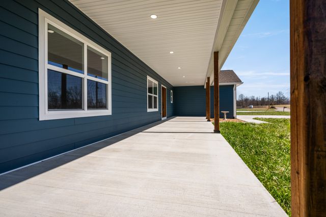 9345 Fox Hill Rd, Baxter, TN 38544