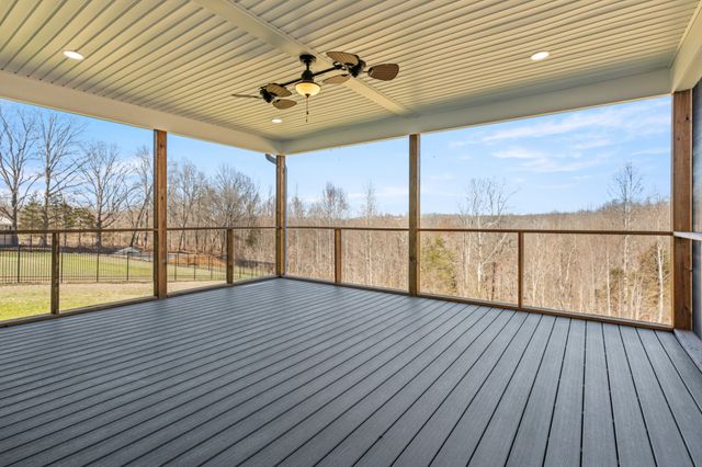 9345 Fox Hill Rd, Baxter, TN 38544